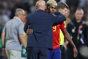 U Kataloniji "grme" zbog novih dvostrukih aršina selektora De La Fuentea